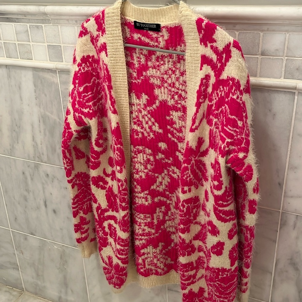 Long cardigan sweater